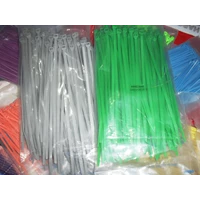 Kabel Ties Insulok warna-warni 200mm